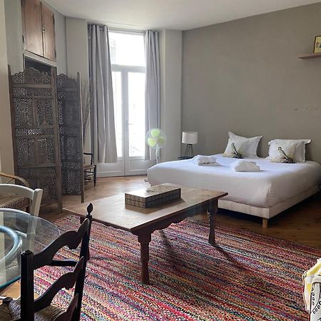 Appartements En Centre Ville De Bordeaux Zewnętrze zdjęcie
